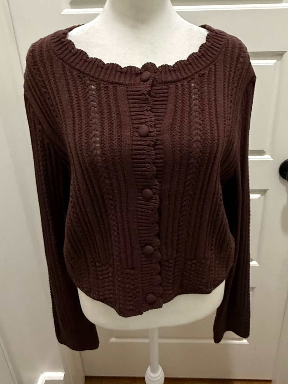 NWT. House of Harlow 1960. Chocolate Brown Cropped Knit Cardigan. Large.